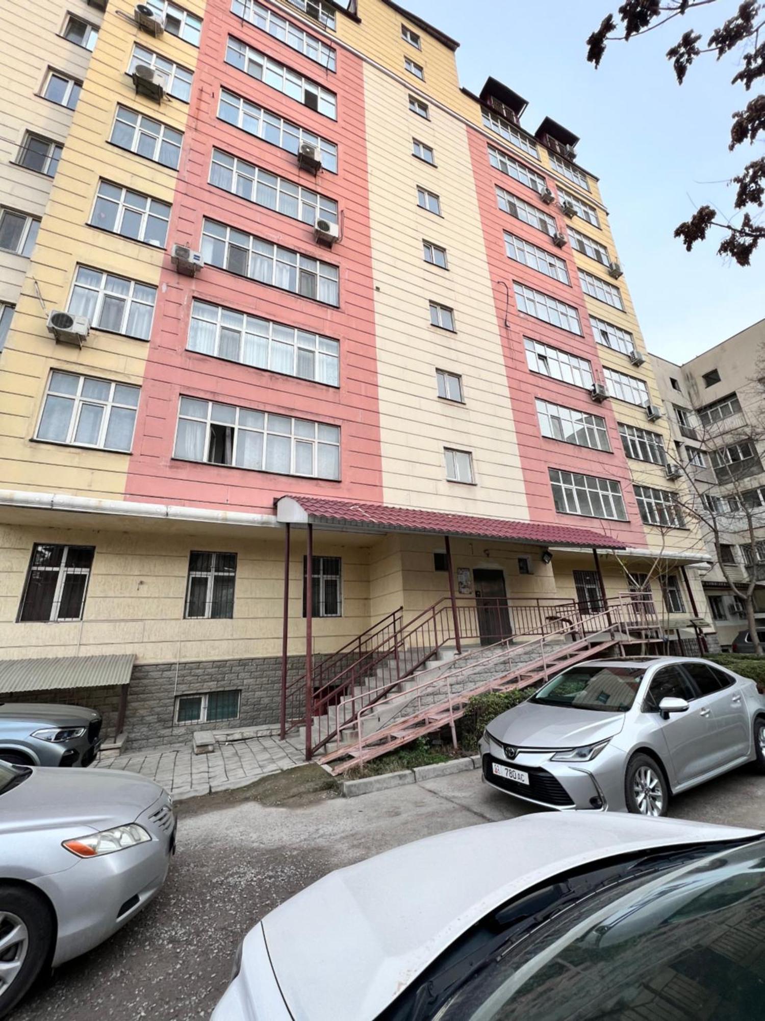 Hyat Apartment Bischkek Exterior foto